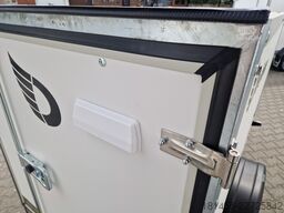 Debon Trailers Roadster 220 750kg Kofferanhänger direkt