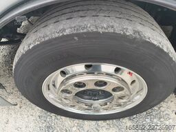 MAN TGX 18.510 Lowliner (52)