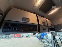 Renault T 430 SLEEPER CAB / AIRCO / STANDKACHEL /