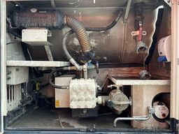 MAN TGS 18.320 4x4 Müller tank 8000 + 1000 l / vacu...