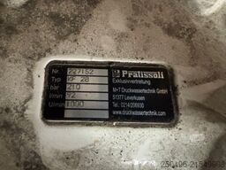 MAN TGS 18.320 4x4 Müller tank 8000 + 1000 l / vacu...