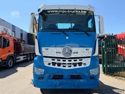 Mercedes-Benz AROCS 3240 8x4 PRITSCHE + KRAN X-HIPRO HIAB 192...