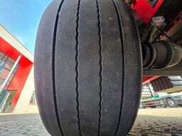 KRONE SD / Liftachse / EDSCHA