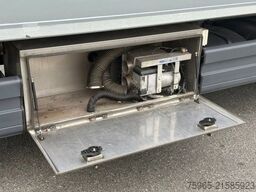 MERCEDES-BENZ Atego 1221 EURO 6 ISOLATED BOX + HEATER SIDE DOO