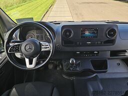 MERCEDES-BENZ SPRINTER 317 L2H2 RWD Mbux AC