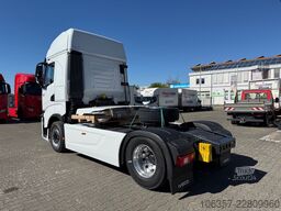 IVECO S-WAY AS440S58 T/FP mit ADR Intarder