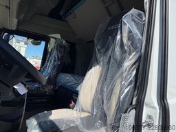 IVECO S-WAY AS440S58 T/FP mit ADR Intarder