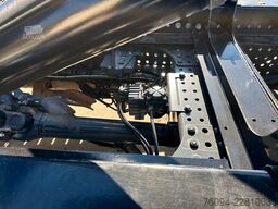MERCEDES-BENZ Arocs 1832 4x2 Abrollkipper AHK 35to