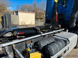 MERCEDES-BENZ Arocs 1832 4x2 Abrollkipper AHK 35to
