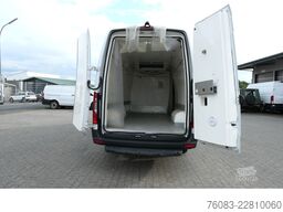 MERCEDES-BENZ Sprinter 317CDI Maxi Tiefkühlkasten Klima Navi