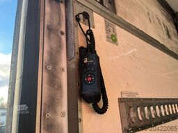 Mercedes-Benz Antos 2543 6x2*4 LIFTABLE BOX ROOF / BOX L=7773 mm