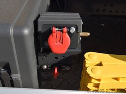IVECO X-WAY AD280X46Y-PS Abrollkipper PALFINGER HT20TE