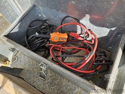 Iveco AD320S42 8x2 / WINCH / RETARDER