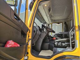 Iveco AD320S42 8x2 / WINCH / RETARDER