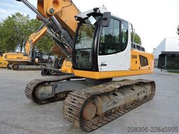 LIEBHERR R926