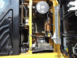 CATERPILLAR 330 F