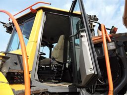 VOLVO A30G