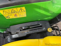 John Deere 4520 Allrad Frontlader Pferdehof Golfplatz