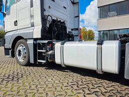MAN TGX 18.460 4X2 LL-U / Retarder / 2 Tanks