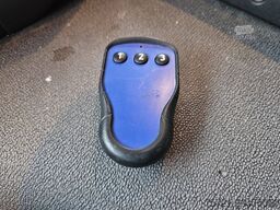 VOLVO FM 11.330 3 SEATS LIFT 290TKM