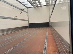 Renault D16 210 pk,laadklep,zijdeur,727x249x236(cm),374...