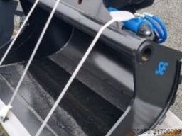 Schwenktieflöffel 1600mm