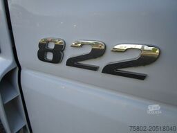 MERCEDES-BENZ Atego 822K*Kipper+Ladekran+2xAHK+Modell.2014*
