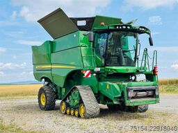 John Deere S690i 4WD