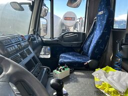 Iveco TRAKKER 450
