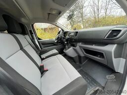 TOYOTA Proace Shuttle Verso L2 1.5 D-4D 88 kw 9 Sitzer