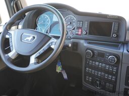 MAN TGX 33.640 6x4 tractor unit / GVM 70 t