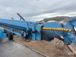 Genie Bomlift