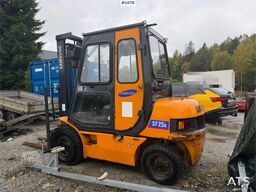 Samsung SF250 Forklift – Only 1,980 Hours!