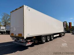 KRONE Koffer-Sattelauflieger mit Ladebordwand