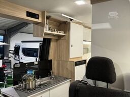 YUCON Microliner 6.0 BD 3.5 t V-City WiFi Markise Auto