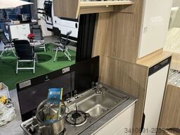 YUCON Microliner 6.0 BD 3.5 t V-City WiFi Markise Auto