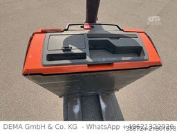 TOYOTA Elektro-Hubwagen UL 583*1600kg*2 Stück*