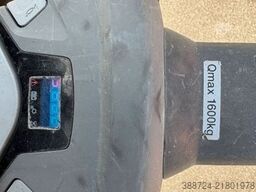 TOYOTA Elektro-Hubwagen UL 583*1600kg*2 Stück*