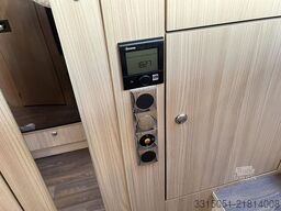 BÜRSTNER Ixeo IT 726 G Automatik+Markise+Thitronik