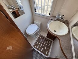 KARMANN Dexter 600 Solar+Wechselr+Markise+Sat TV+AHK