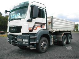 MAN 26.480 - 6X4 - Schwarzmüller 3 Seiten