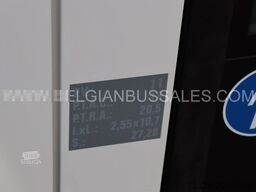 Iveco Crossway Line 10.8m Pop light