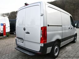 MERCEDES-BENZ Sprinter 314CDI Kasten L1H1 Schwingsitz Kurz A/C