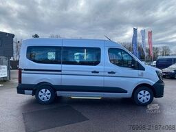 RENAULT Master 170.35 Rollstuhltransporter + Lift