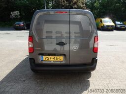 Opel Combo 1.5D L1H1 100 PK AIRO CRUISE PDC