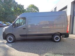 Renault Master T35 2.3 dCi 150 PK AUTOMAAT L2H2 AIRCO N...