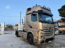 Mercedes-Benz Actros 1853
