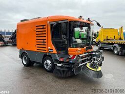 Ravo 580 with 3-rd brush