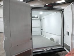 FIAT Ducato 4x2, Wbasto Frigo 4000, 3. Sitz, Klima