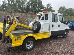 Iveco Daily 65C15 Abschleppwagen Haken Doka